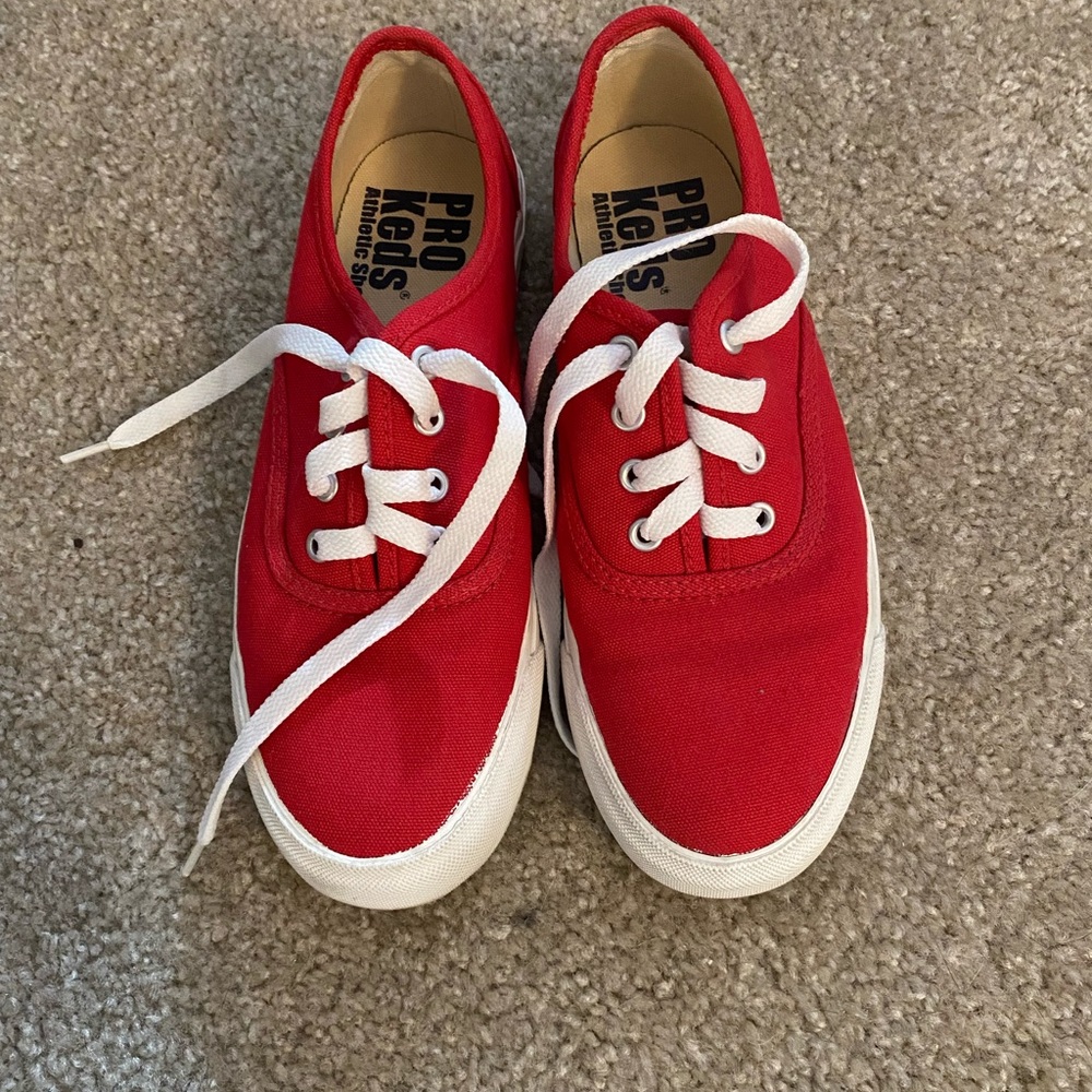 Red keds